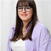 Profesora apta para dar clases a todas las edades